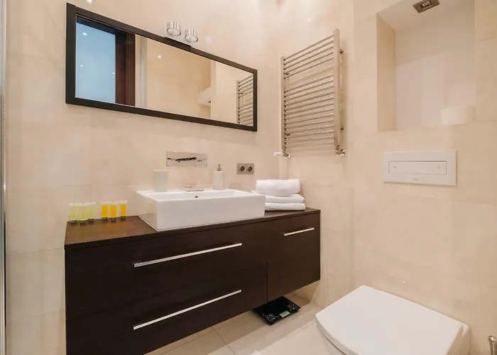 Apartamento Modern Across The Ponds By Bookinghost *