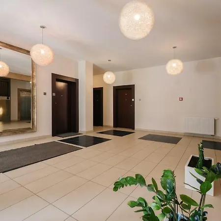 Apartament Modern Across The Ponds Warszawa